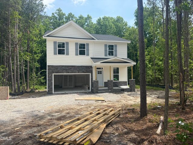 10400 Hamish Drive, Zebulon, NC 27597