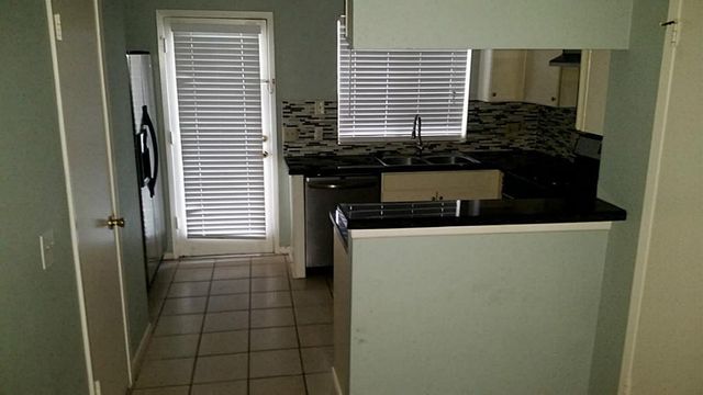 2910 Grants Lake 806, Sugar Land, TX 77479