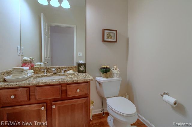 41672 Clemens Circle, Novi, MI 48377