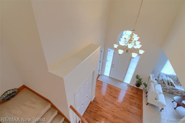 41672 Clemens Circle, Novi, MI 48377