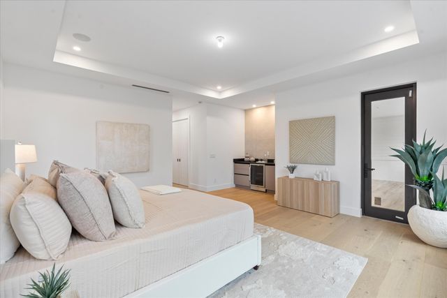 451 NW 7th Avenue, Boca Raton, FL 33486