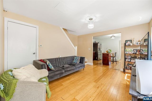 1083-1085 Magnolia Avenue, Elizabeth, NJ 07201
