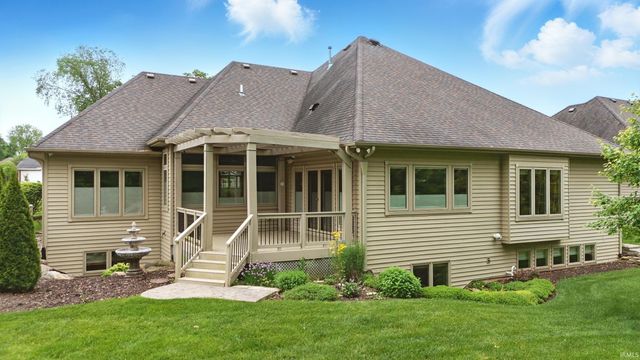 15821 Winterberry Court, Huntertown, IN 46748