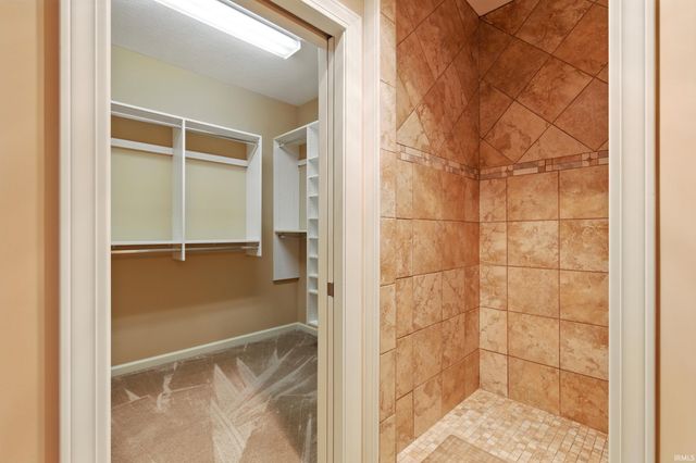 15821 Winterberry Court, Huntertown, IN 46748