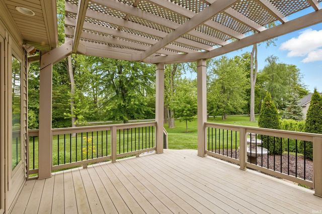 15821 Winterberry Court, Huntertown, IN 46748