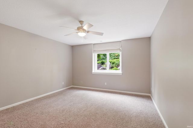 15821 Winterberry Court, Huntertown, IN 46748