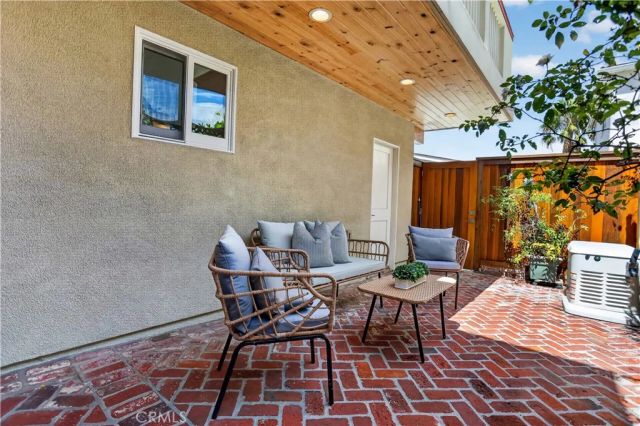 1706 E Ocean Boulevard, Newport Beach, CA 92661