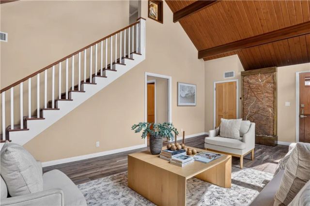 1706 E Ocean Boulevard, Newport Beach, CA 92661