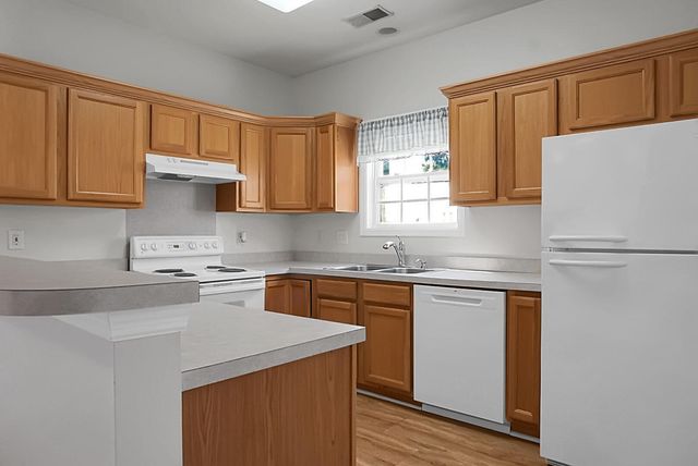 102 Antebellum Way, Summerville, SC 29483