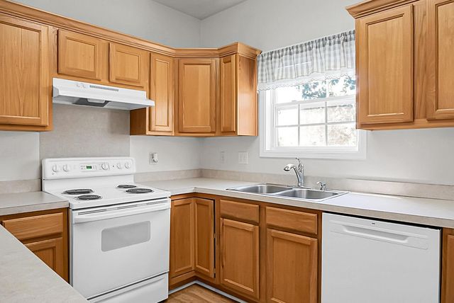 102 Antebellum Way, Summerville, SC 29483