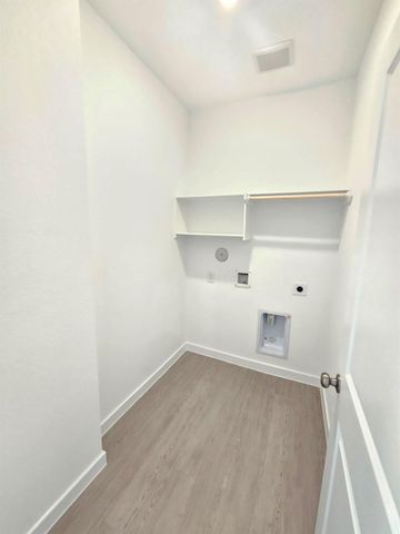 4802 Pearl Crescent Court, Needville, TX 77461