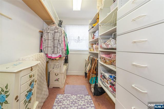 24 The Loop, Ringwood, NJ 07456