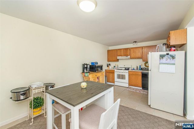 24 The Loop, Ringwood, NJ 07456