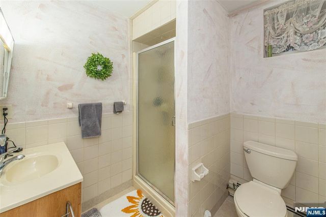 24 The Loop, Ringwood, NJ 07456