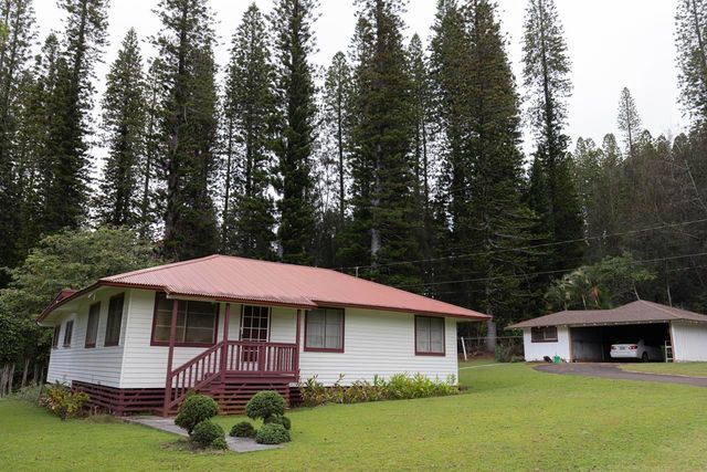 437 Hau Dr, Lanai City, HI 96763