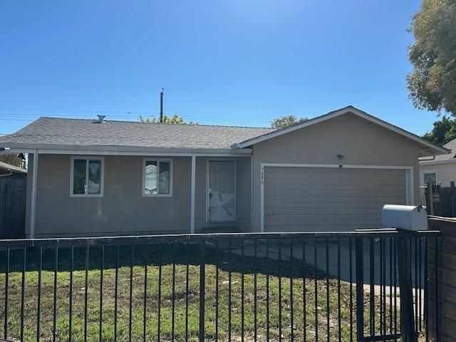 3646 18th Ave, Sacramento, CA 95820