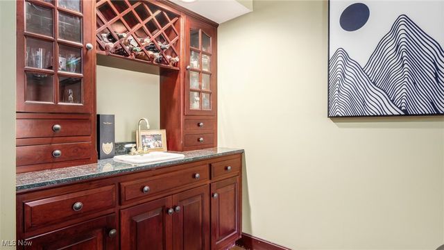 1736 Forest Hills Circle, Zanesville, OH 43701