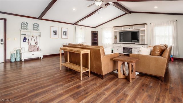 1736 Forest Hills Circle, Zanesville, OH 43701