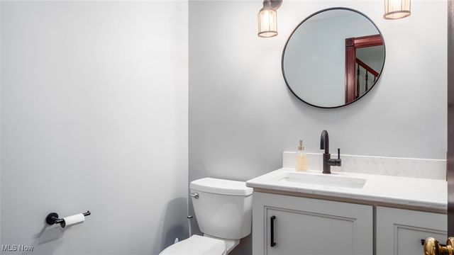 1736 Forest Hills Circle, Zanesville, OH 43701