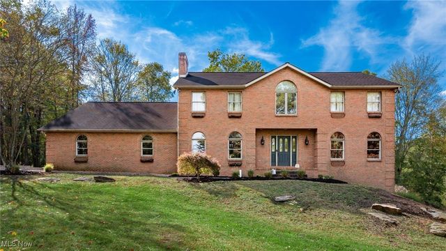 1736 Forest Hills Circle, Zanesville, OH 43701