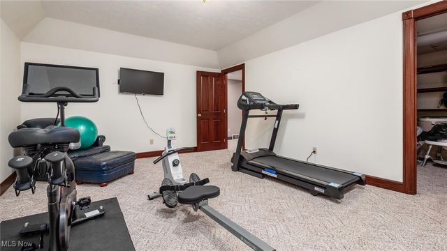 1736 Forest Hills Circle, Zanesville, OH 43701