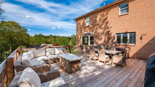 1736 Forest Hills Circle, Zanesville, OH 43701