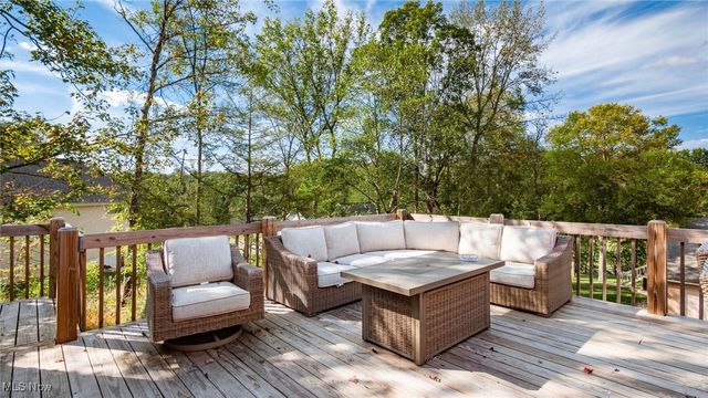 1736 Forest Hills Circle, Zanesville, OH 43701