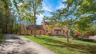 1736 Forest Hills Circle, Zanesville, OH 43701
