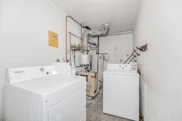 39 Dunston Avenue, Yonkers, NY 10701