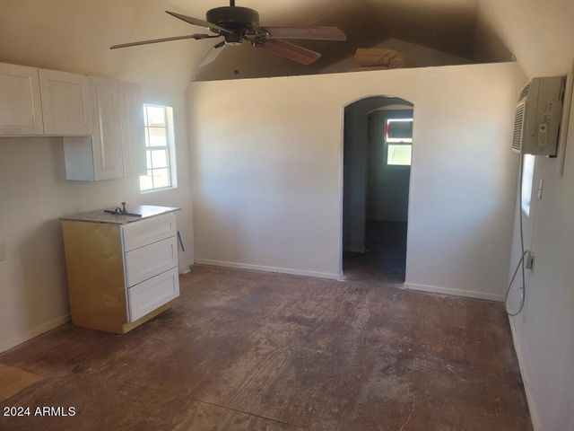 10650 E VAH KI INN Road, Valley Farms, AZ 85191