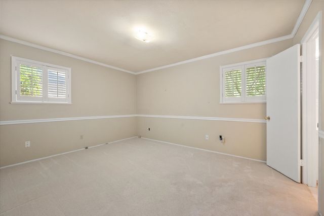 604 Waggoner Drive, Arlington, TX 76013