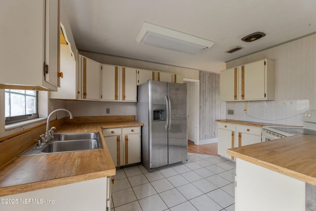 8079 PIERRE Drive, Jacksonville, FL 32210