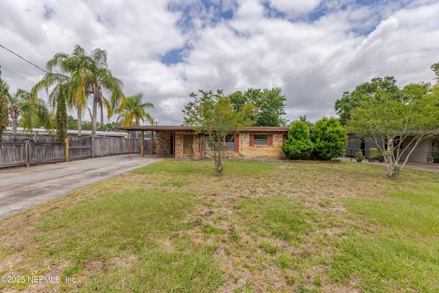 8079 PIERRE Drive, Jacksonville, FL 32210