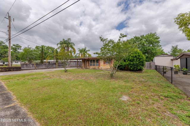 8079 PIERRE Drive, Jacksonville, FL 32210