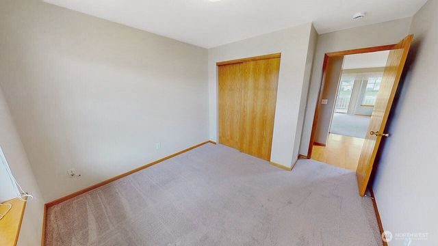 1129 Lopez Lane, Burlington, WA 98233