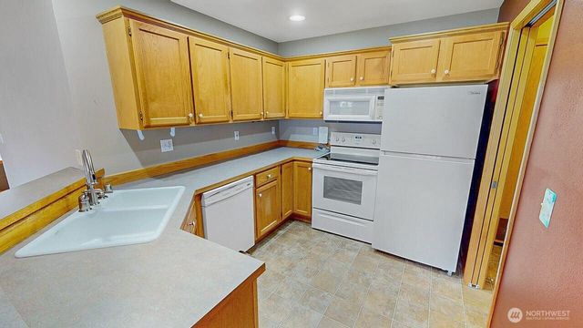 1129 Lopez Lane, Burlington, WA 98233