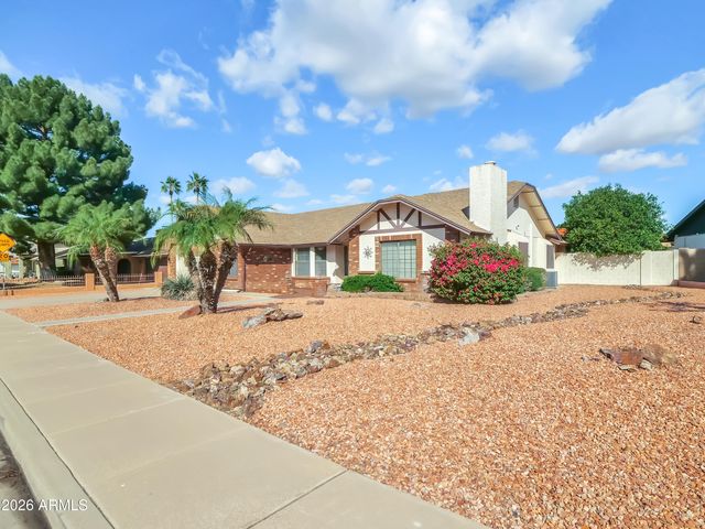 2558 E INGLEWOOD Street, Mesa, AZ 85213