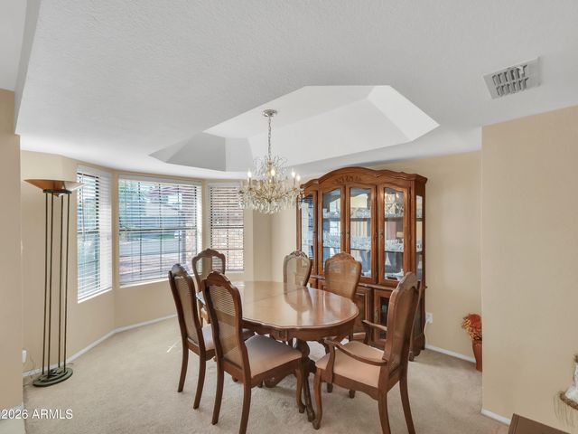 2558 E INGLEWOOD Street, Mesa, AZ 85213