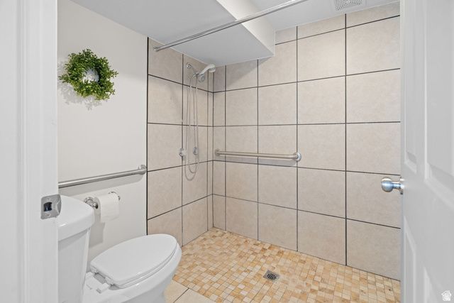 4290 S 800 W, Riverdale, UT 84405