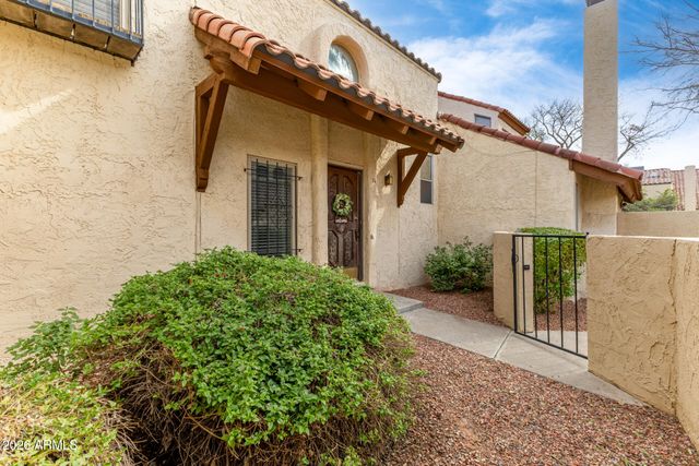 6533 N 7TH Avenue 16, Phoenix, AZ 85013