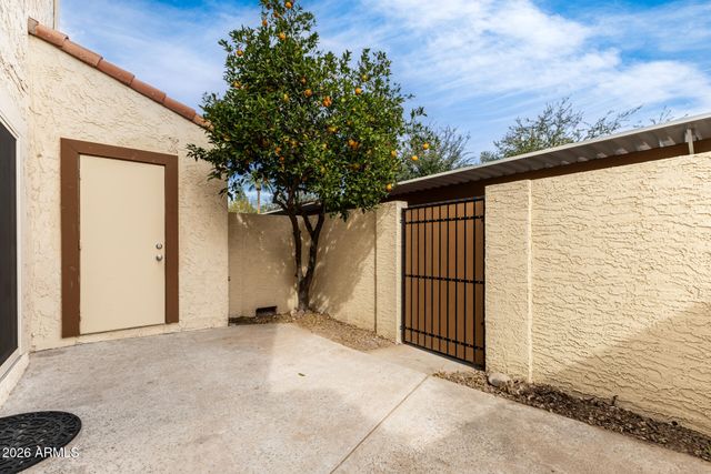 6533 N 7TH Avenue 16, Phoenix, AZ 85013