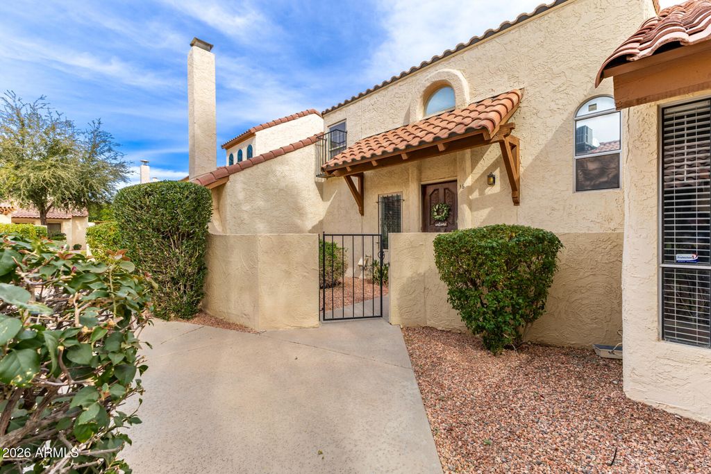 6533 N 7TH Avenue 16, Phoenix, AZ 85013