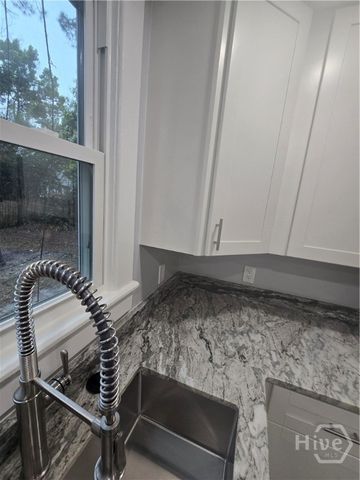 2209 Mississippi Avenue, Savannah, GA 31404