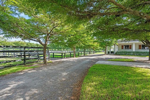 2389 King Terrace, Wellington, FL 33414