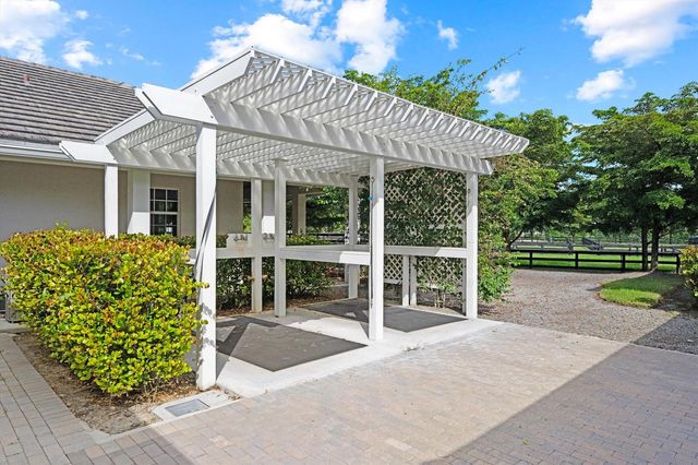 2389 King Terrace, Wellington, FL 33414