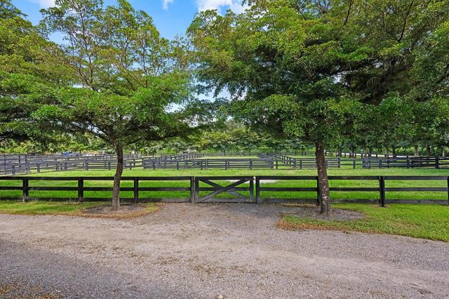 2389 King Terrace, Wellington, FL 33414