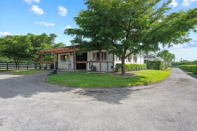 2389 King Terrace, Wellington, FL 33414