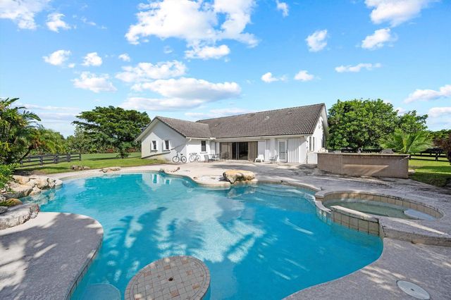 2389 King Terrace, Wellington, FL 33414
