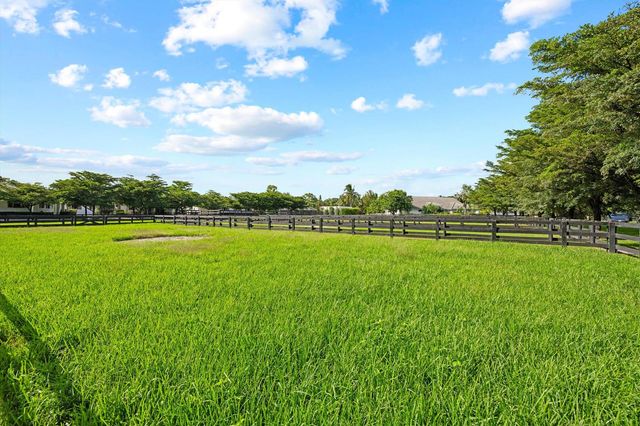 2389 King Terrace, Wellington, FL 33414
