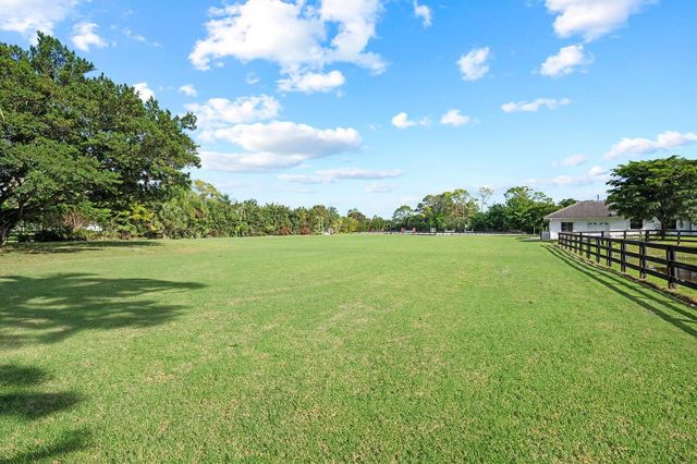 2389 King Terrace, Wellington, FL 33414